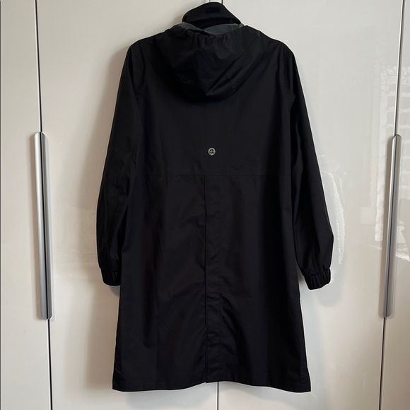 Mondetta Black Water Resistant Hooded Outdoor Rain Jacket with Hood, Size L - Picture 8 of 15